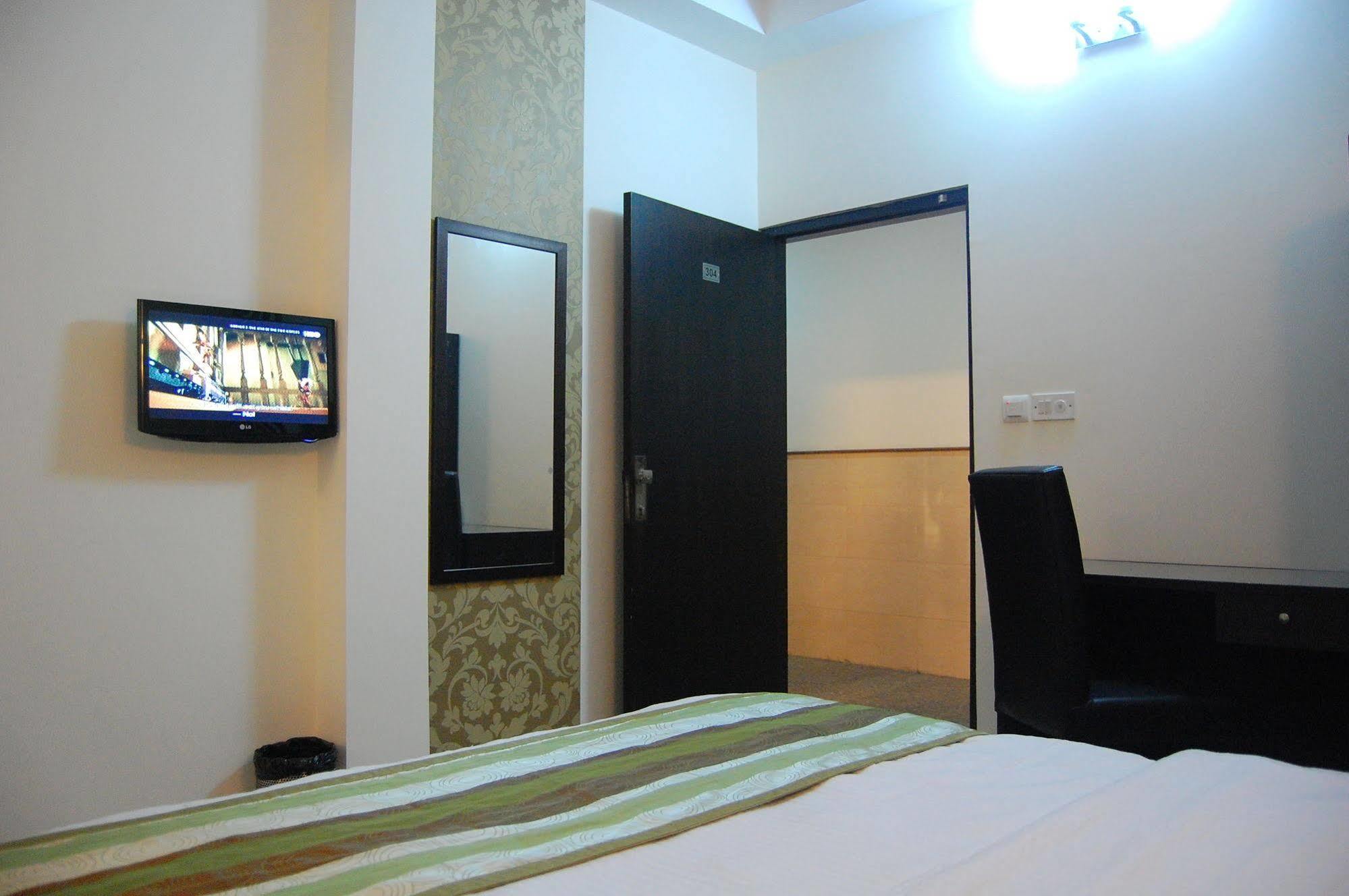 Hotel Delhi Aerocity, Nh 48 Nueva Delhi Exterior foto